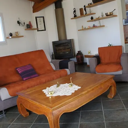 Charming Holiday In With Private Pool *