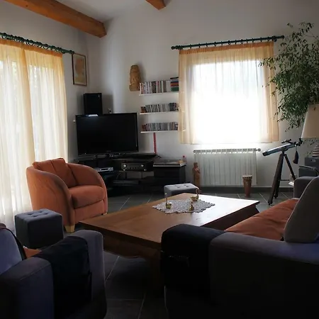 Charming Holiday In With Private Pool Prázdninový dům