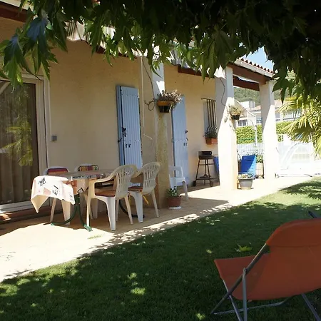 Charming Holiday In With Private Pool Prázdninový dům Oraison